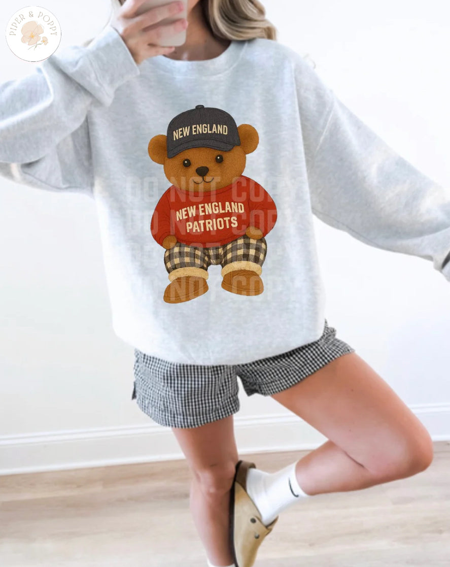 Vintage Patriots Teddy Tee or Crew