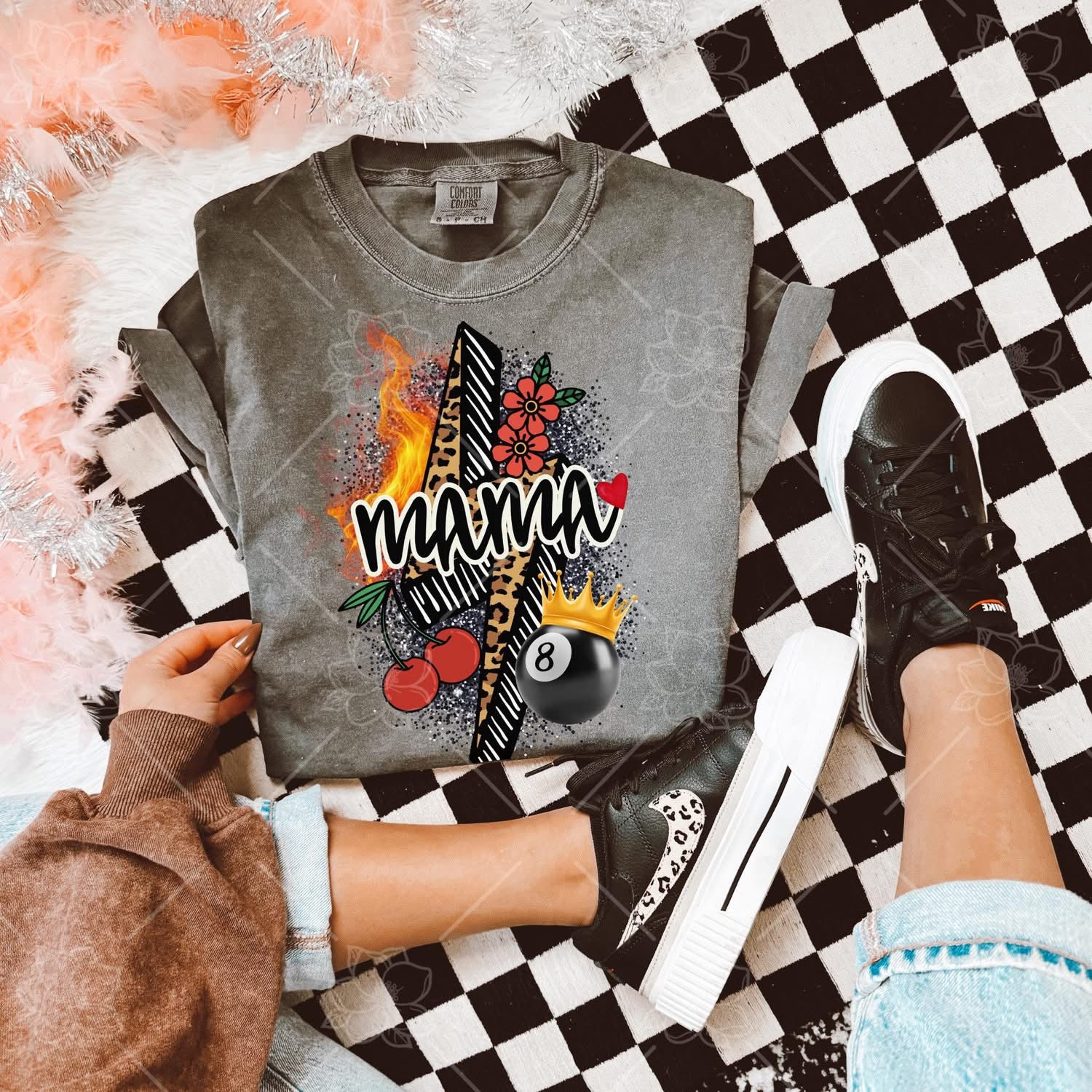 Yallternative Mama Tee