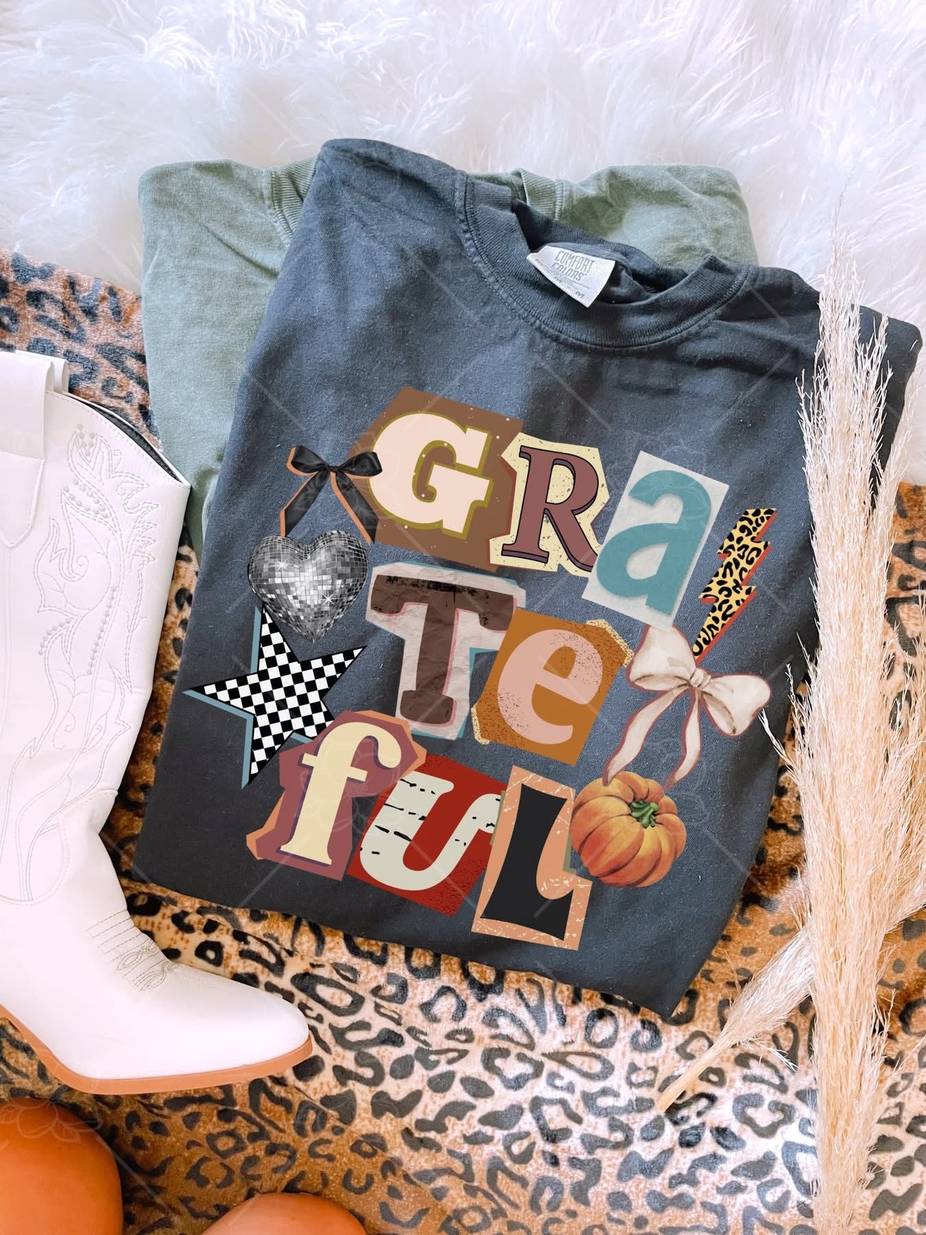 Scrapbook Letters Grateful Tee