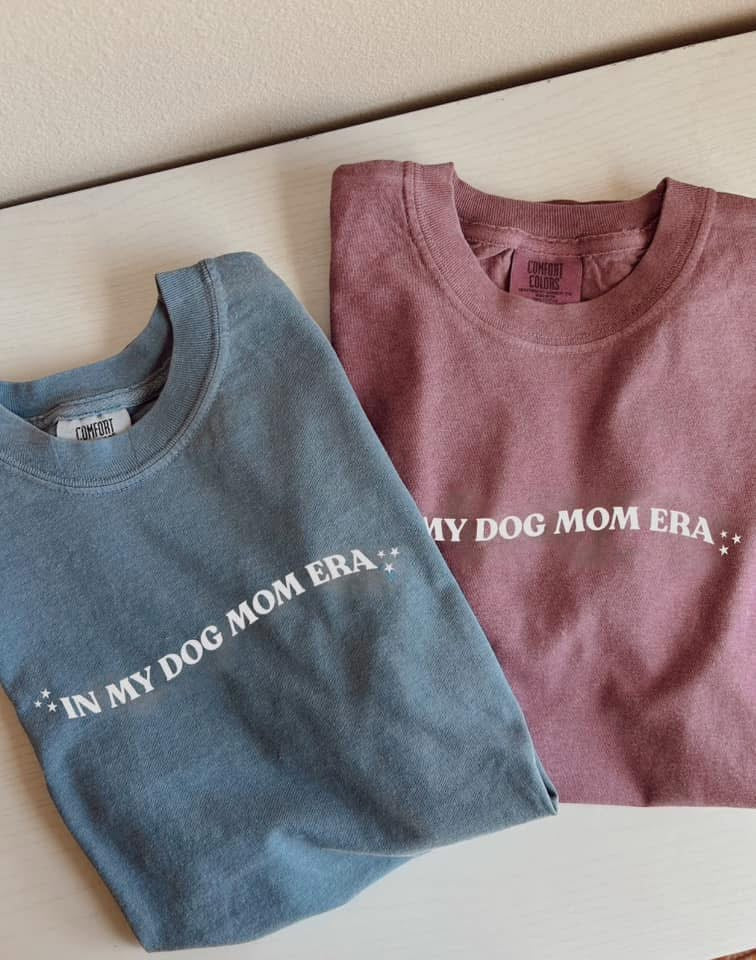 Dog Mom Era Tee