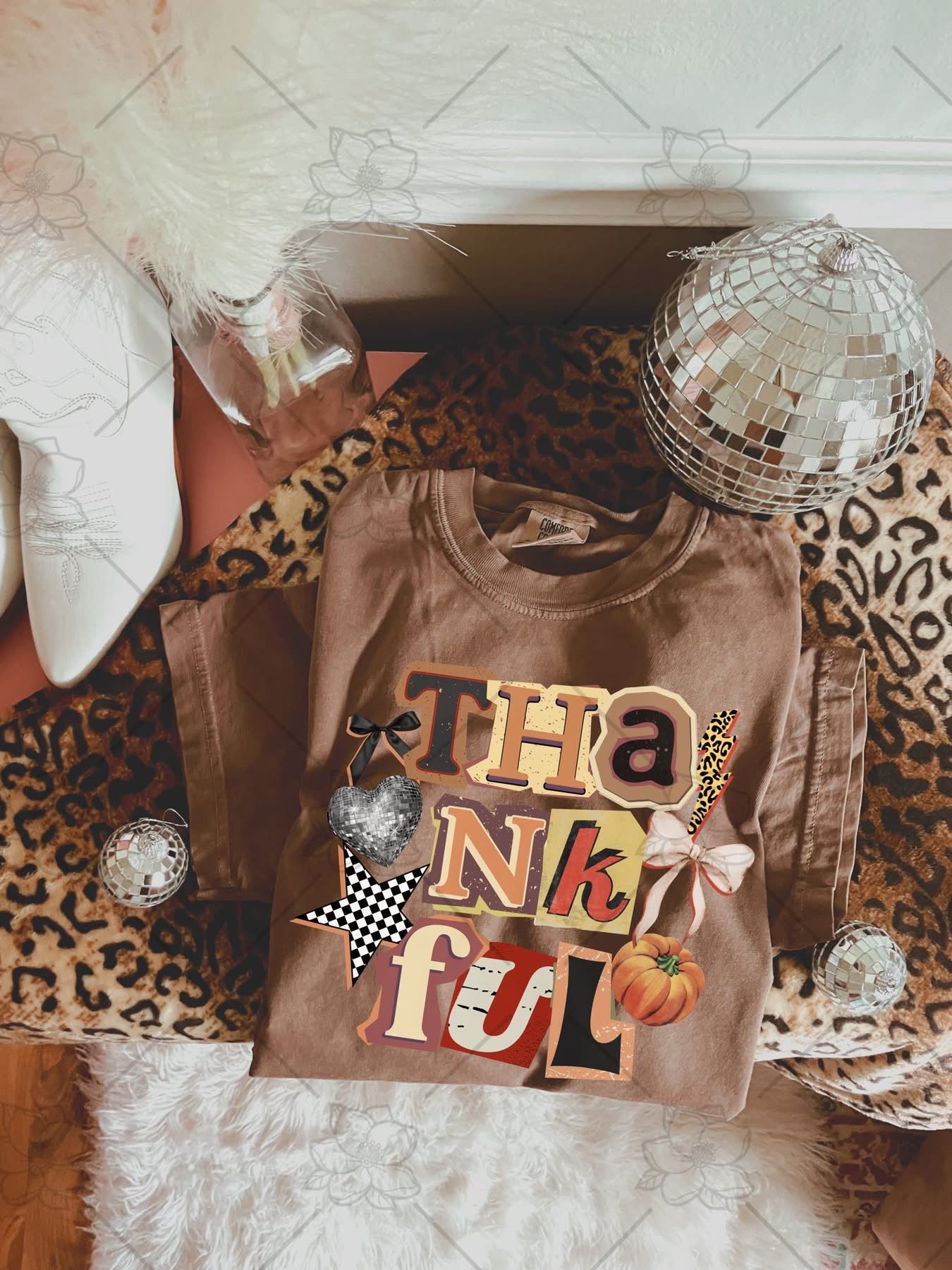 Scrapbook Letters Thankful Tee
