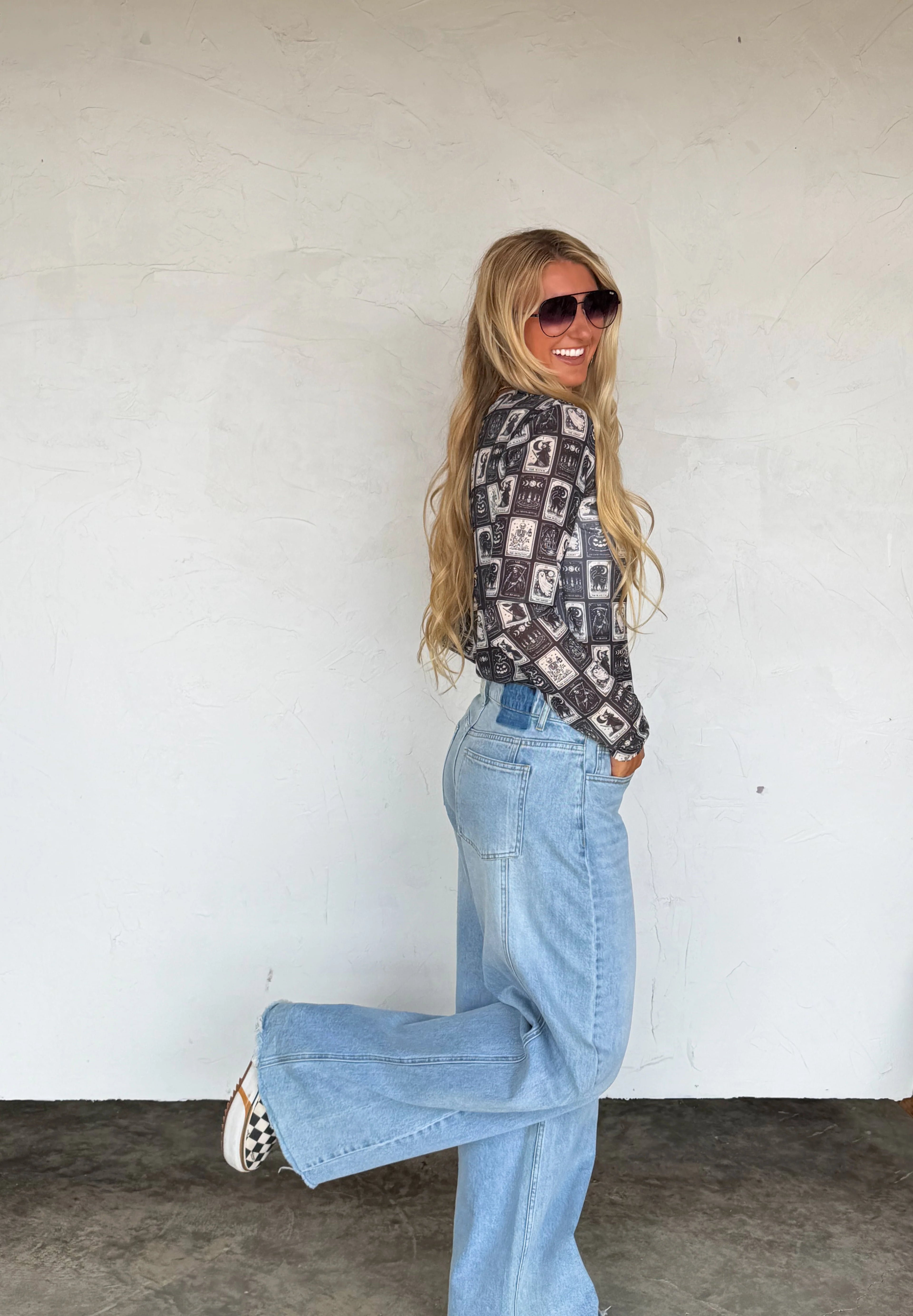 Hallow Mesh Tops