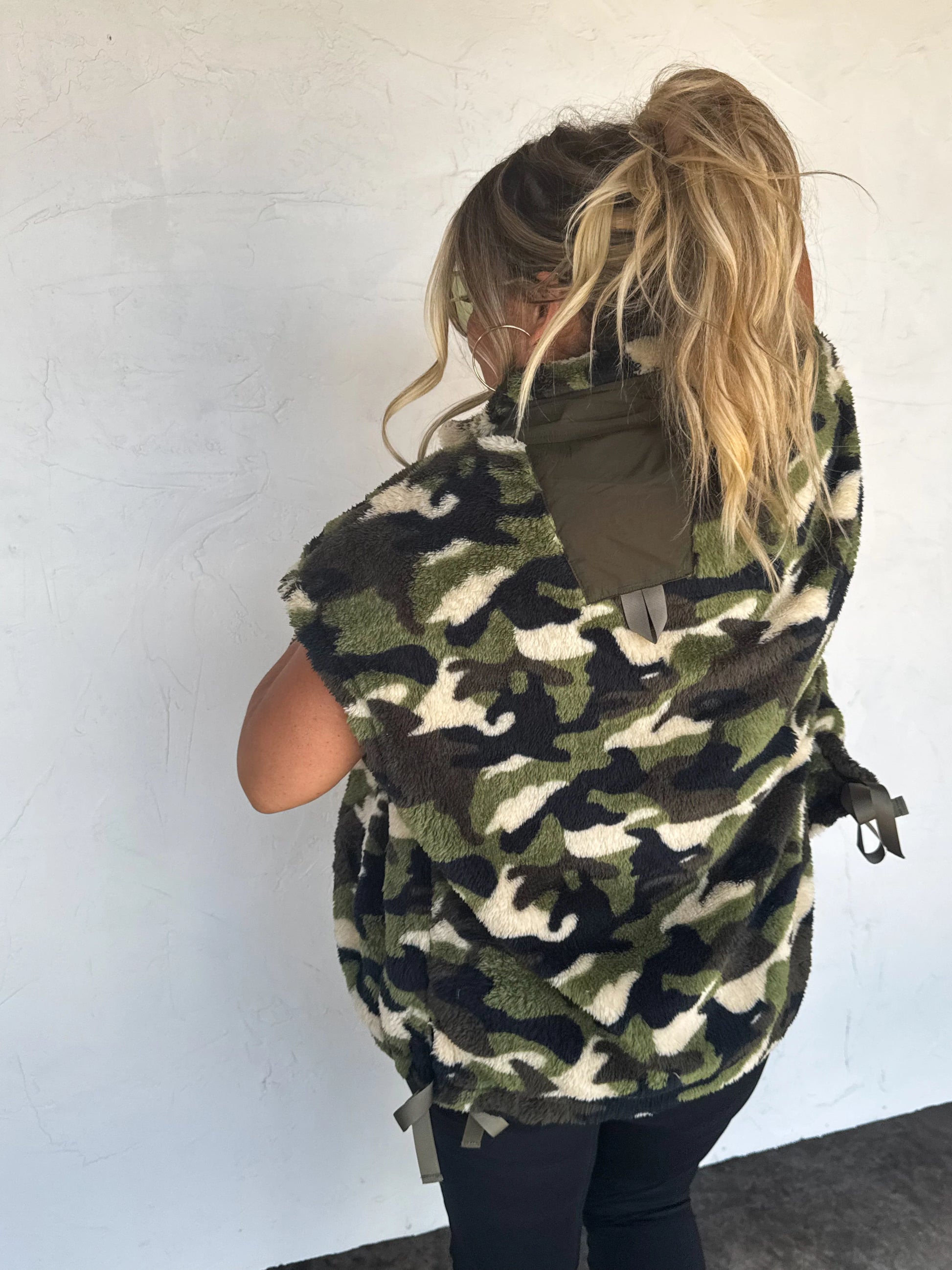 Linden Sherpa Vest Jacket