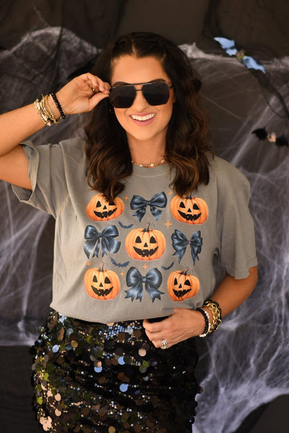 Pumpkins & Bows Tee