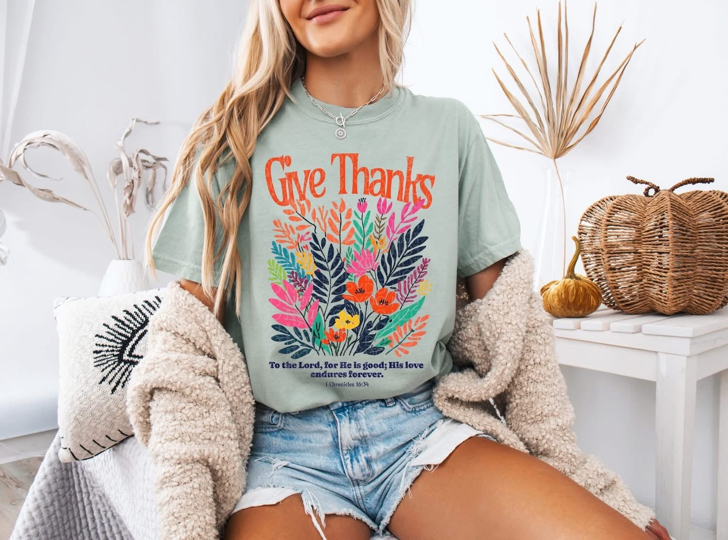 Give Thanks Floral Tee