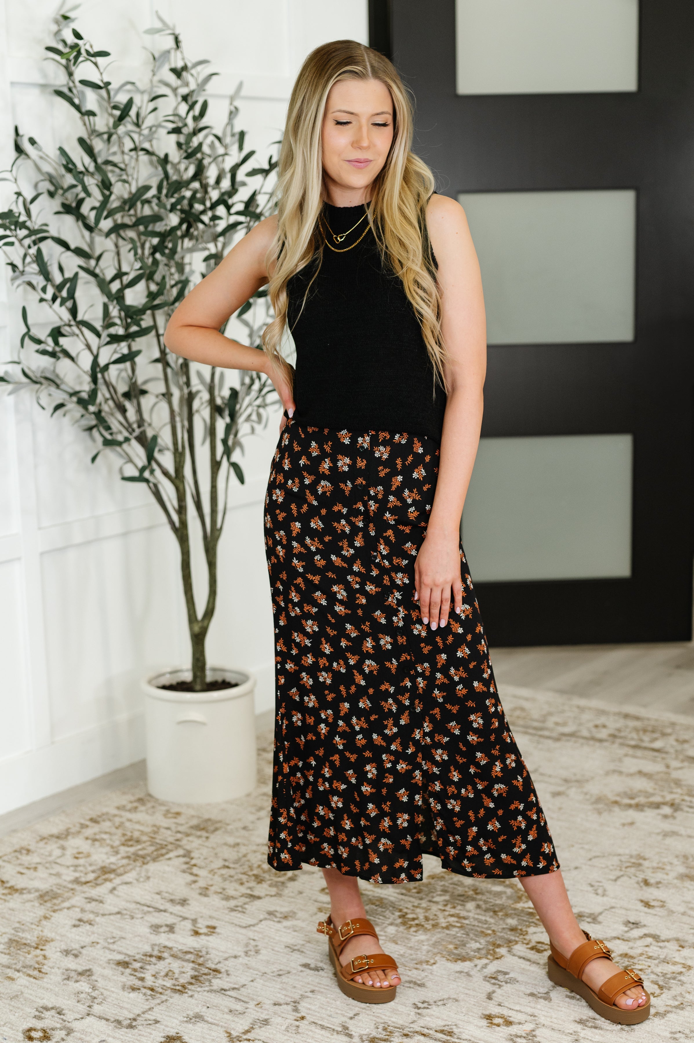 Crisp Kiss Midi Skirt