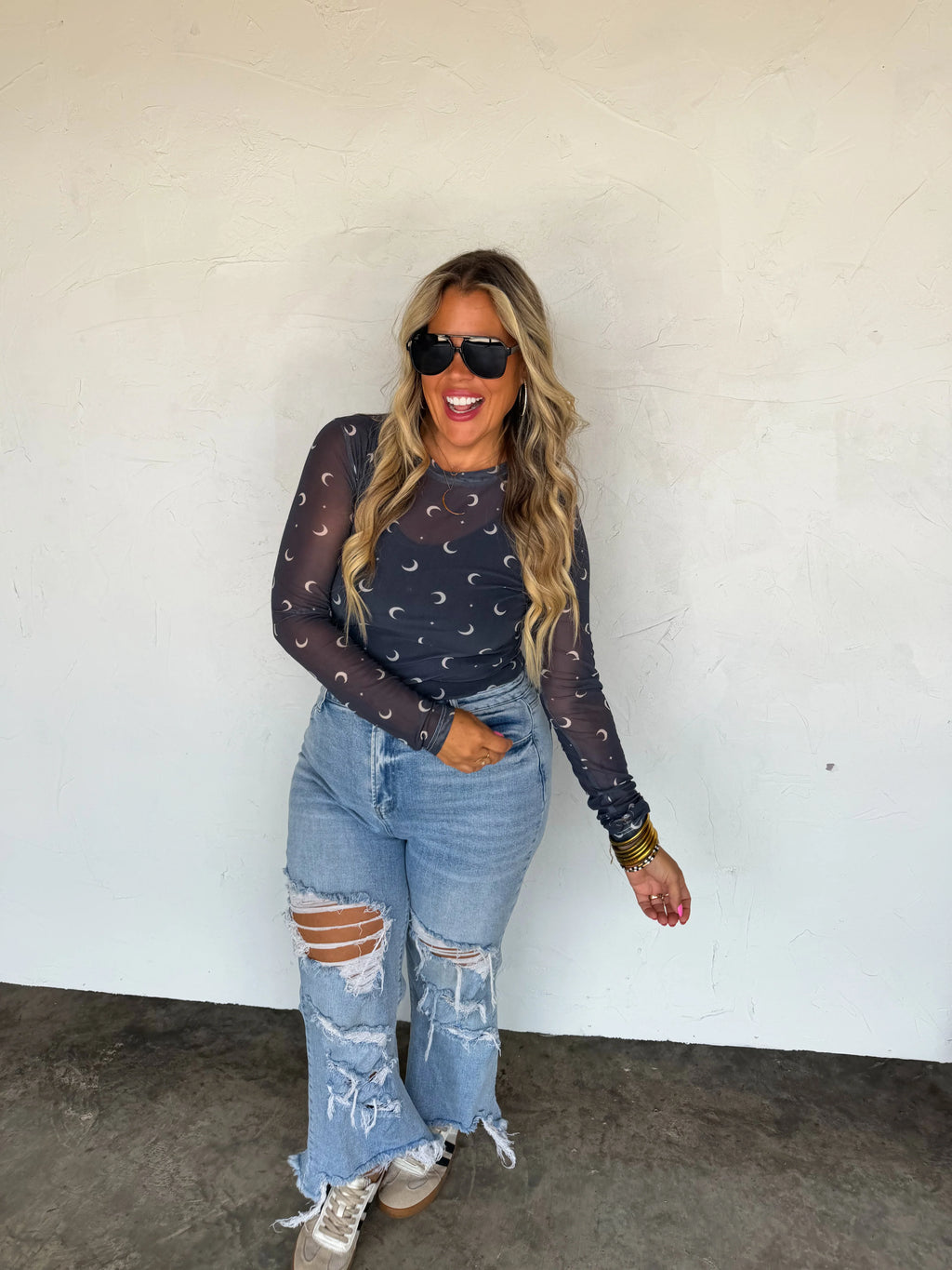 Hallow Mesh Tops