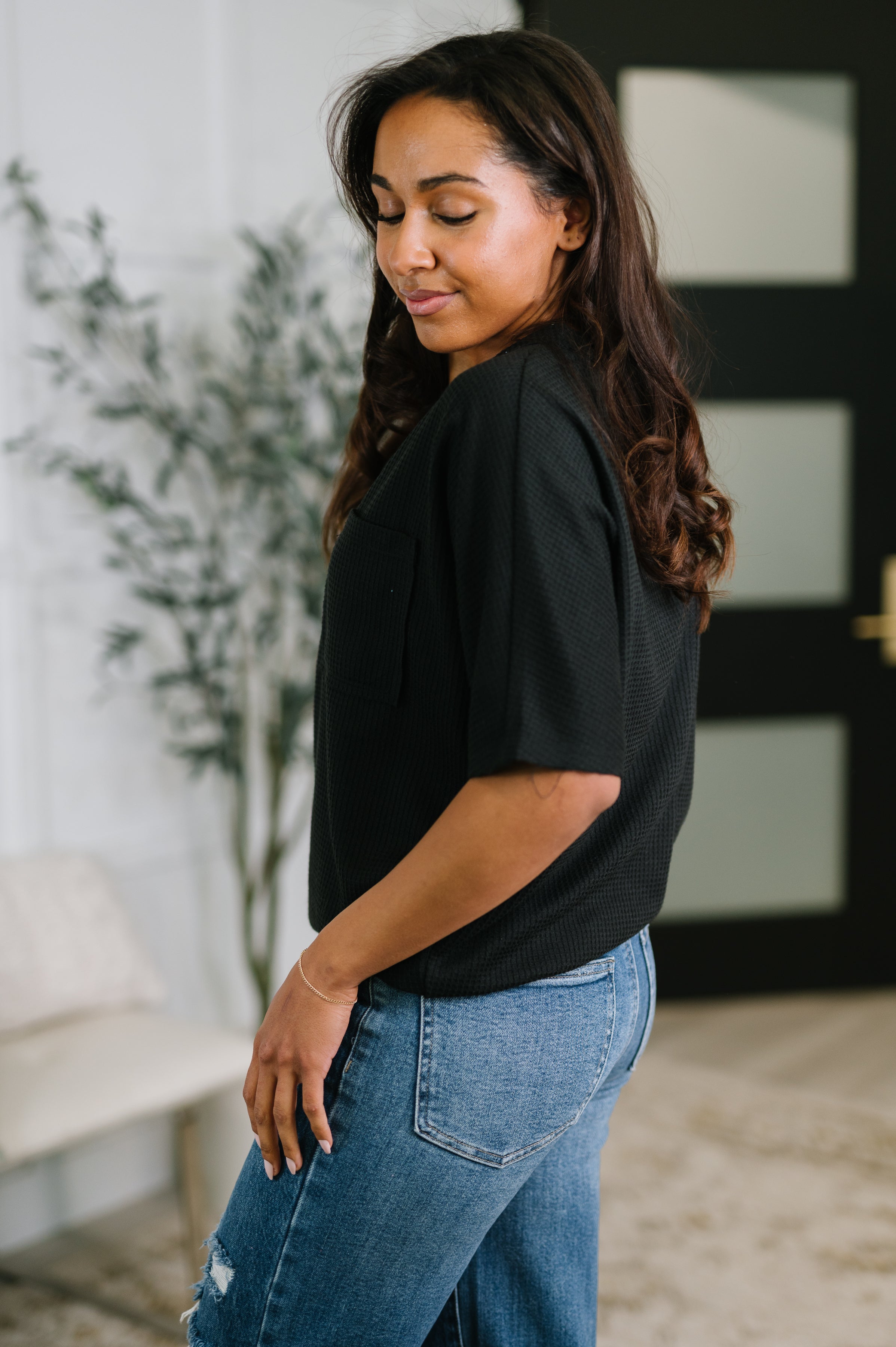 Skye Tee in Black